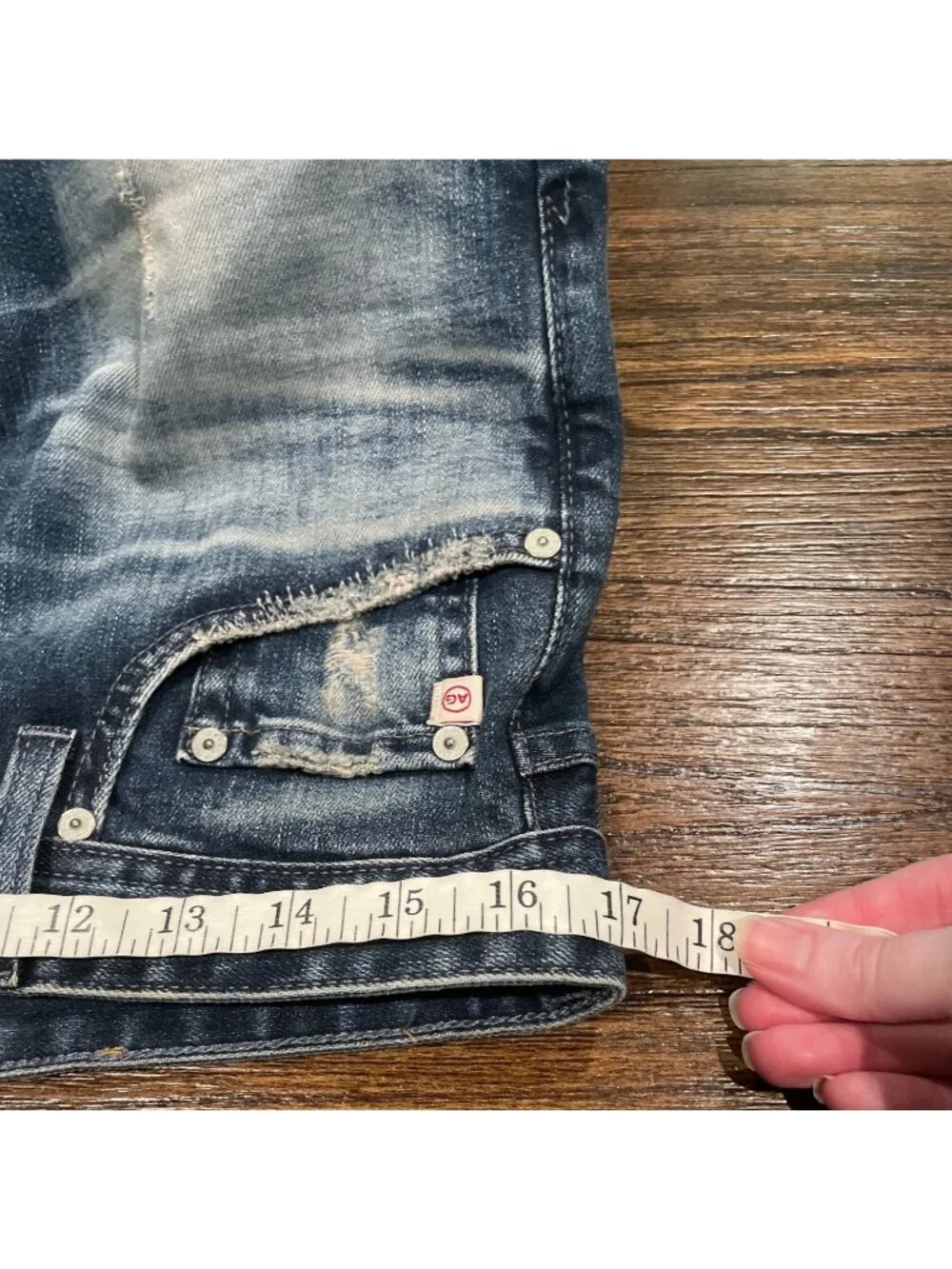 AG Matchbox Slim Straight Jean 32x33 Dark Wash Distressed Faded Stretch Denim